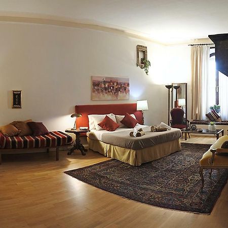 Apartmán Teverecentro Řím Exteriér fotografie