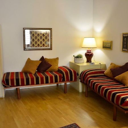 Apartmán Teverecentro Řím Exteriér fotografie